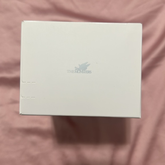 Labubu Big into Energy Labubu Serenity - Picture 3 of 8